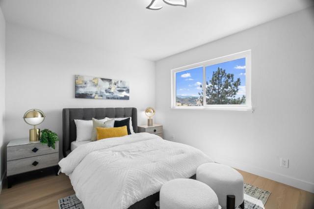 6238 Valroy Drive, San Jose CA: https://media.crmls.org/mediaz/b9e6467b-0db6-444a-8d07-e6e843619e3d.jpg