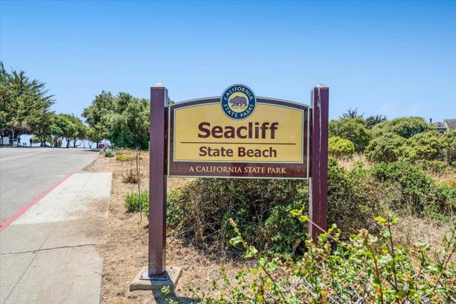 435 Coates Drive, Aptos CA: https://media.crmls.org/mediaz/b9e69ac3-dc45-4e88-a55a-c407700c6425.jpg