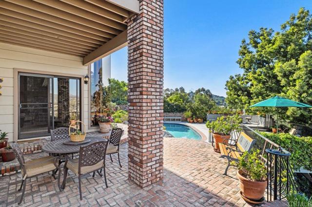 Detail Gallery Image 14 of 53 For 1605 Vista Del Valle, El Cajon,  CA 92019 - 3 Beds | 2/2 Baths