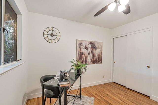 5010 Rio Vista Avenue, San Jose CA: https://media.crmls.org/mediaz/b9e8e2f3-f58f-4c91-9b69-0bac9ade7456.jpg