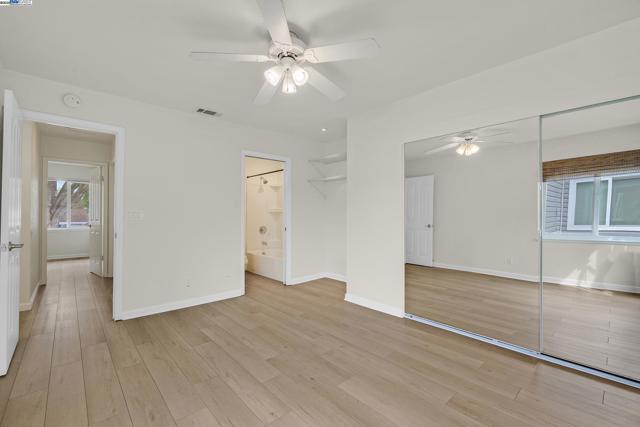 992 Del Norte Dr, Livermore CA: https://media.crmls.org/mediaz/b9e962d4-a67c-48e8-847a-489d69dd7fb7.jpg