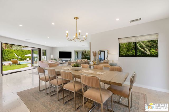 290 W Lilliana Drive, Palm Springs CA: https://media.crmls.org/mediaz/b9ea8628-a1e4-4c62-b074-4571cdb7623d.jpg