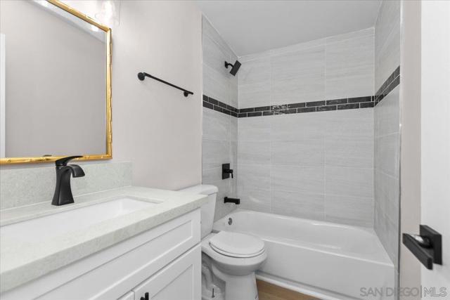 9255 Fairlawn St, Santee CA: https://media.crmls.org/mediaz/b9ec92c5-51fe-4c90-ae2b-d1e0fd336150.jpg
