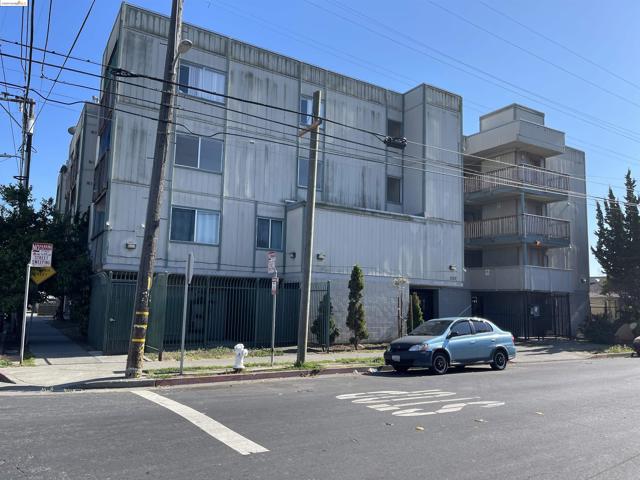 Details for 1532 Chanslor Ave  V, Richmond, CA 94801
