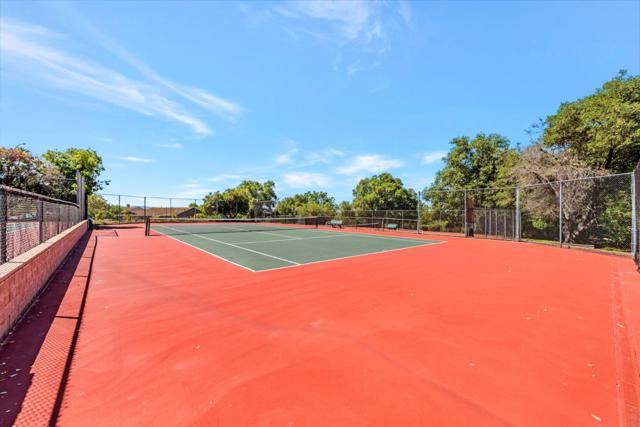 1805 Flint Creek Court, San Jose CA: https://media.crmls.org/mediaz/b9ef9823-099a-4dff-89d5-0bf69f886f97.jpg