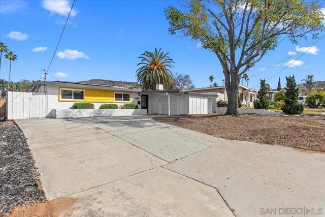 9255 Fairlawn St, Santee, California 92071, ,Multi-Family,For Sale,Fairlawn St,250020638SD