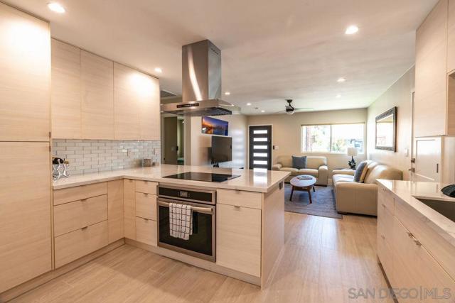 Image 15 of 50 For 240 El Chico Ln