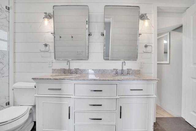 8060 Lemon Ave, La Mesa CA: https://media.crmls.org/mediaz/b9f3f63a-e56c-4956-96f5-8b70e0babf4d.jpg
