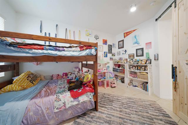 Detail Gallery Image 14 of 34 For 1260 Pershing Rd., Chula Vista,  CA 91913 - 4 Beds | 2/1 Baths
