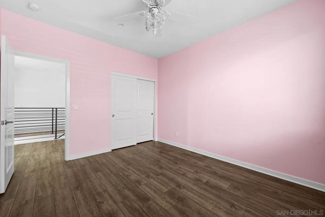 2053 Tango Loop, Chula Vista CA: https://media.crmls.org/mediaz/b9f4e82b-6ef1-445a-91a5-8330e69e5b35.jpg