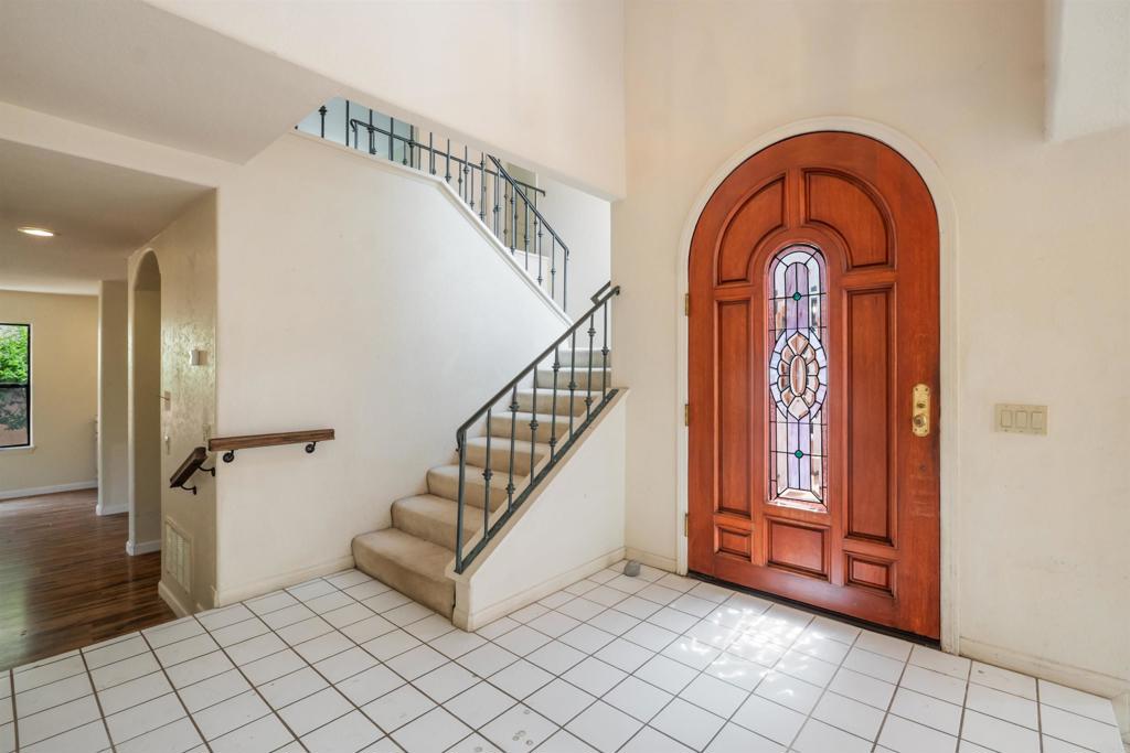 2246 Janis Way - photo 10