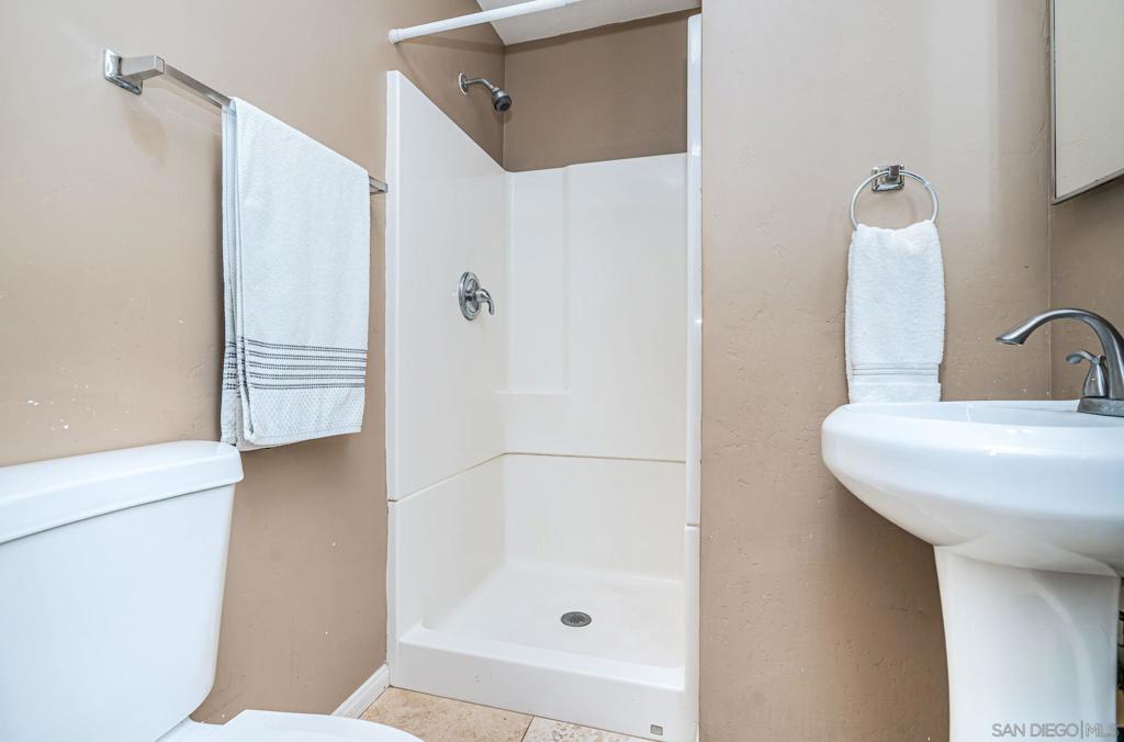 4954 63rd - photo 20