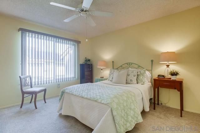 5430 Baltimore Drive Unit 72, La Mesa CA: https://media.crmls.org/mediaz/b9f77ecc-2e1e-4e6a-b18a-ceac5e776ffb.jpg