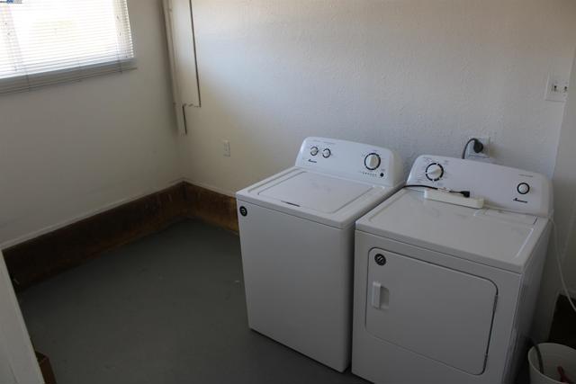 1314 Ashby Ave, Berkeley CA: https://media.crmls.org/mediaz/b9f7830c-0ab6-4a25-9558-17de3c928242.jpg