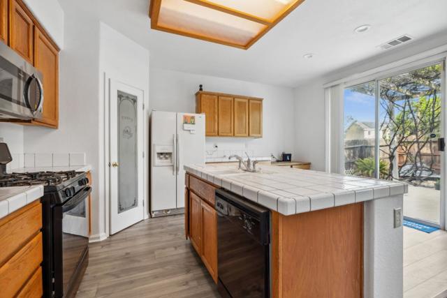 4114 Van Gogh Court, Stockton CA: https://media.crmls.org/mediaz/b9f7d06a-d348-489e-b235-689493259dfe.jpg