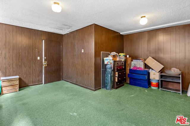 3329 Keystone Avenue, Los Angeles CA: https://media.crmls.org/mediaz/b9f83b29-cea7-4bdb-8a5c-23983b0aeb86.jpg