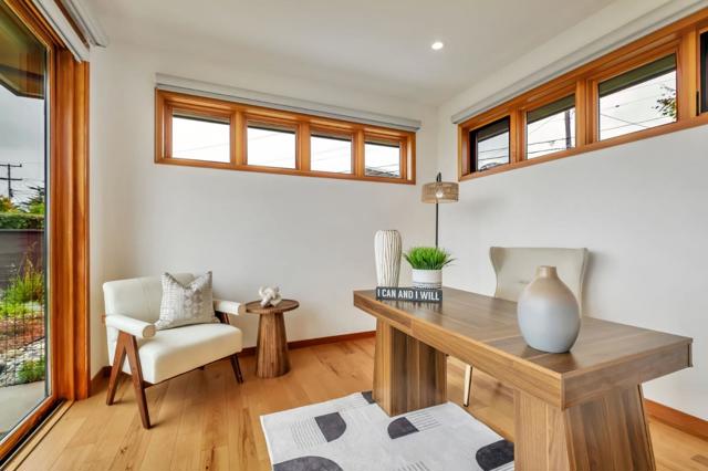 616 Bayview Drive, Aptos CA: https://media.crmls.org/mediaz/b9f8eb34-d7cb-4be9-82bd-f096b8c9c43e.jpg