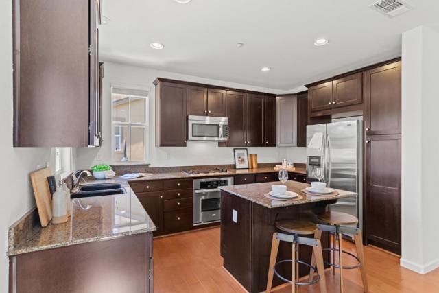 218 Peppermint Tree Terrace, Sunnyvale CA: https://media.crmls.org/mediaz/b9f98f89-46f1-43f1-b1ab-48c8a6371e66.jpg