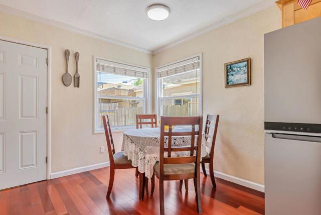 604 Key Boulevard, Richmond CA: https://media.crmls.org/mediaz/b9f9bda7-5546-4cfe-a55d-cd44627e5935.jpg