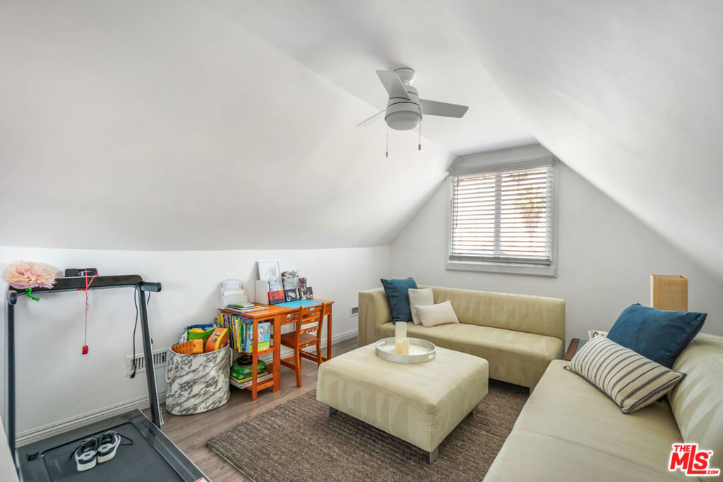 MLS #26860467 image #28