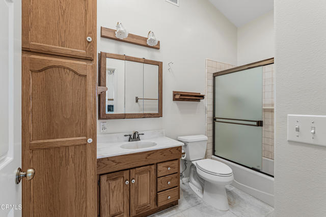 2694 Dawson Avenue, Ventura CA: https://media.crmls.org/mediaz/b9faac24-1006-422b-855f-e6f3ff2deea8.jpg