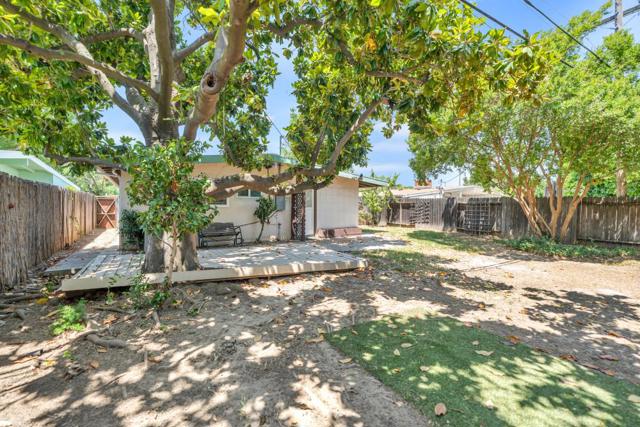 801 Douglas Street, West Sacramento CA: https://media.crmls.org/mediaz/b9fb4256-2424-475e-965f-599c52706f39.jpg