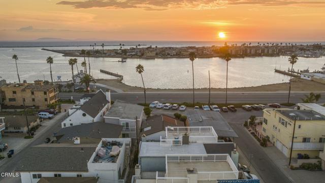 Detail Gallery Image 4 of 57 For 2916 Lakeshore Ct, Oxnard,  CA 93035 - 4 Beds | 3 Baths