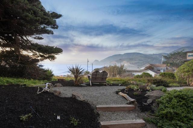 1198 Main Street, Montara CA: https://media.crmls.org/mediaz/b9fcb4f3-6132-4229-8aa3-9fe9c71eed50.jpg