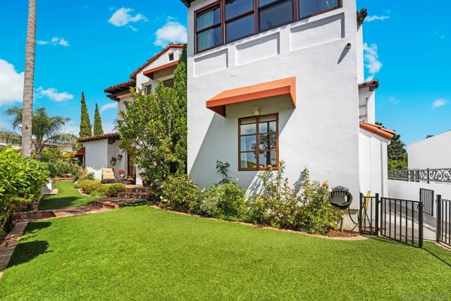 4435 Conde Pl, San Diego CA: https://media.crmls.org/mediaz/b9fd1ad8-e1a6-4db1-a2c7-e76cf86d97f0.jpg