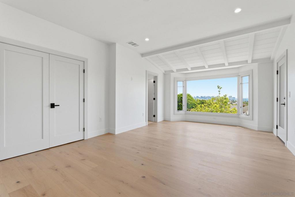 2409 Evergreen - photo 19