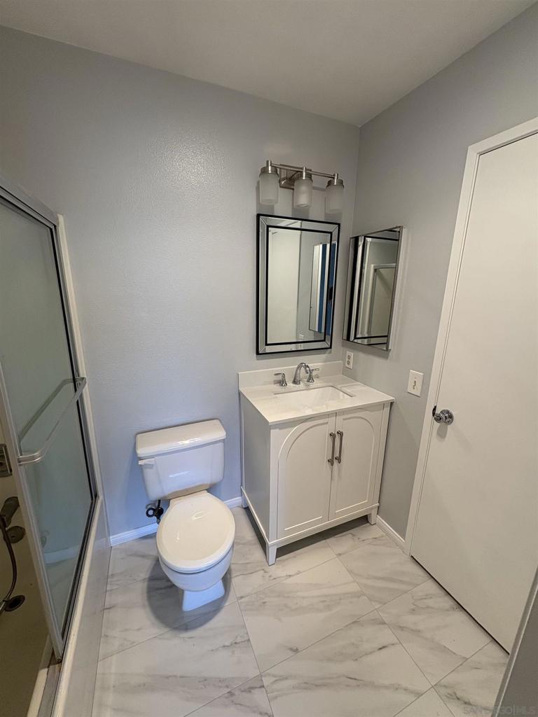 MLS #250028558SD img 5