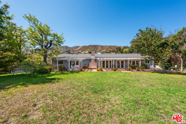 Drew Fenton | 370 Surfview Drive Pacific Palisades CA | MLS: 7385263 Drew Fenton | 370 Surfview Drive Pacific Palisades CA | MLS: 7385263