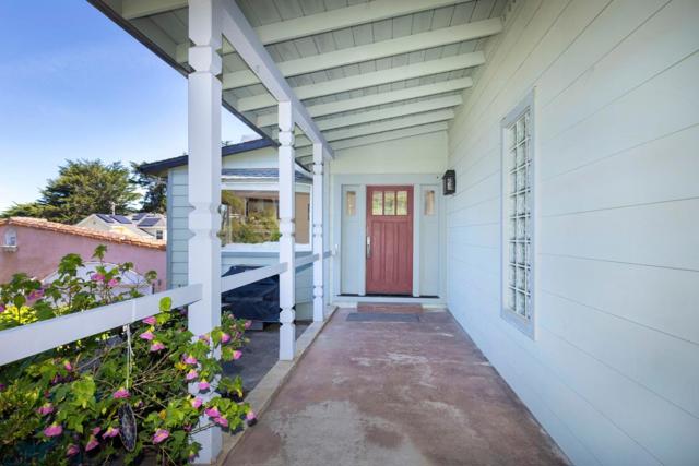 551 4th Street, Montara CA: https://media.crmls.org/mediaz/b9ffbfab-08ca-4dcc-ad4e-1c2c96fb6151.jpg