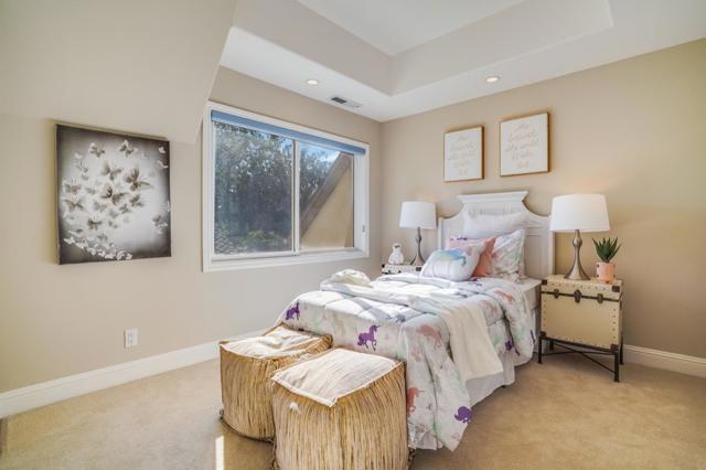 184 Tennyson Avenue, Palo Alto CA: https://media.crmls.org/mediaz/ba00feae-5917-404b-9b9c-9547b89188f9.jpg