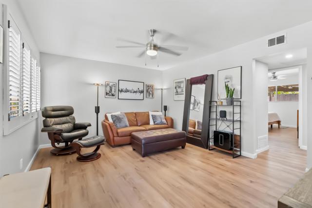 3719 Balboa Drive, Oceanside CA: https://media.crmls.org/mediaz/ba014b43-1190-4e80-bb73-0ffd20556211.jpg