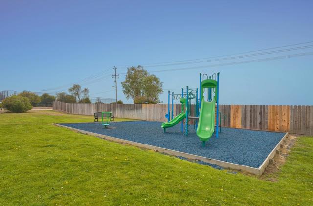 13990 Monte De Oro, Castroville CA: https://media.crmls.org/mediaz/ba016913-ecc2-43f8-91d5-b5df0c3cadc8.jpg