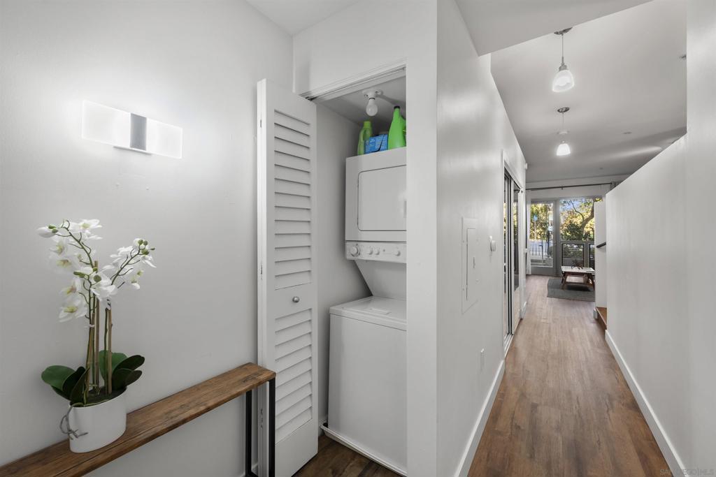 889 Date St. - photo 20
