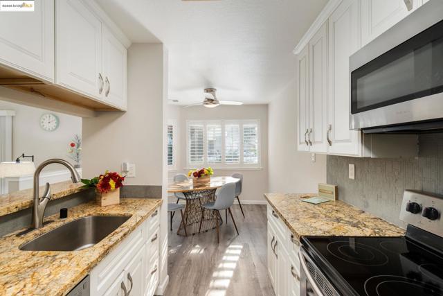 21071 Gary Dr, Hayward CA: https://media.crmls.org/mediaz/ba03915c-1acb-42bf-8a0e-635b0f3d7745.jpg