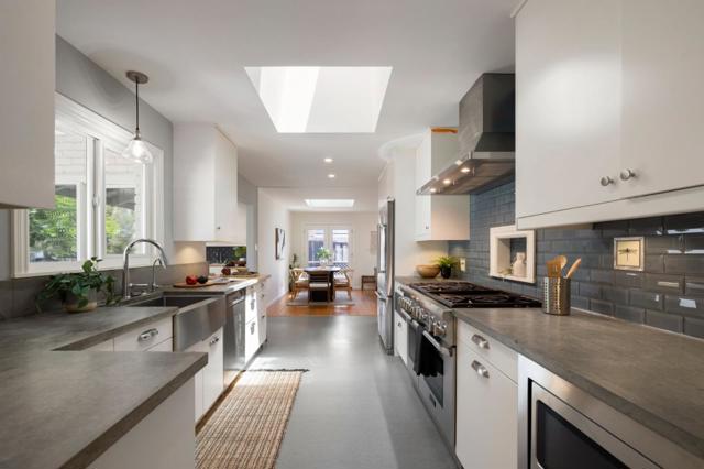 934 Hickory Way, Fremont CA: https://media.crmls.org/mediaz/ba03f1a4-1fb9-4915-8eff-09f90c0922d0.jpg