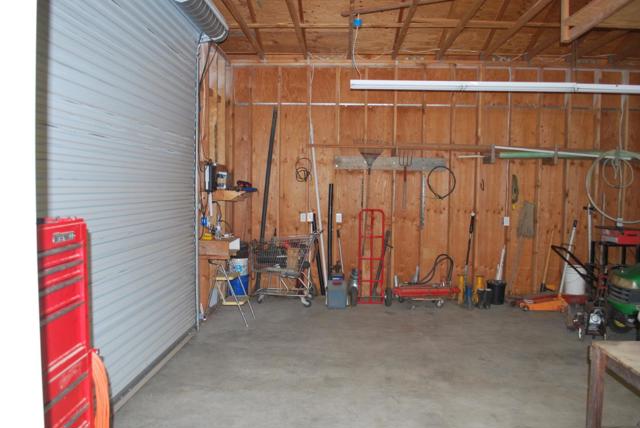 9194 Coker Road, Salinas CA: https://media.crmls.org/mediaz/ba06ea06-2e89-4e2a-9d73-cbcc9ed5c926.jpg