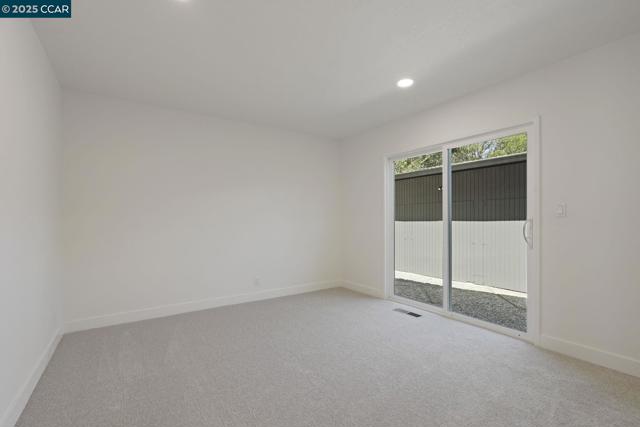 3233 Lucas Circle, Lafayette CA: https://media.crmls.org/mediaz/ba08a23b-8ae6-4f50-918c-9e34e85c50a6.jpg