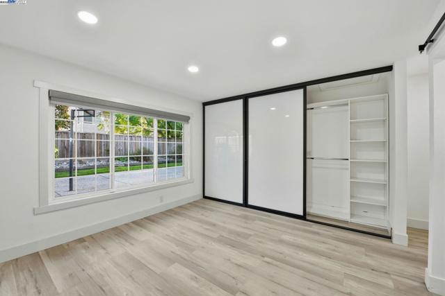 3312 San Marco Ct, Union City CA: https://media.crmls.org/mediaz/ba08cbd1-c7a8-40fb-b469-c1c041fb82d7.jpg