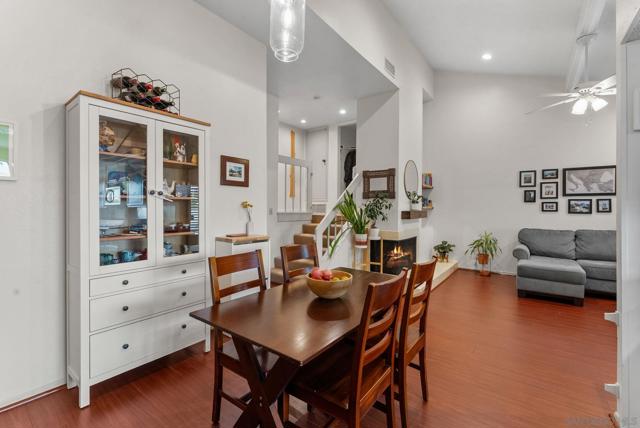 7328 Caminito Carlotta, San Diego CA: https://media.crmls.org/mediaz/ba09a91d-7dad-4d35-af5c-1befb7c87e4e.jpg