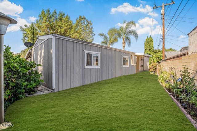 4132 N Ventura Avenue, Ventura CA: https://media.crmls.org/mediaz/ba09e1b5-67ae-4011-8ac1-3124e68f2b2d.jpg
