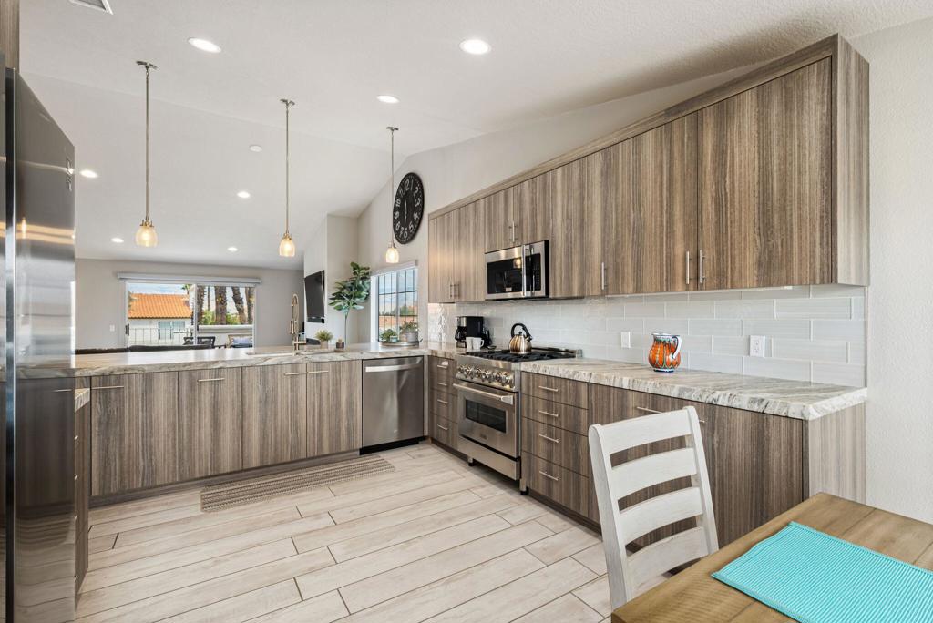 MLS #219135217DA image #6