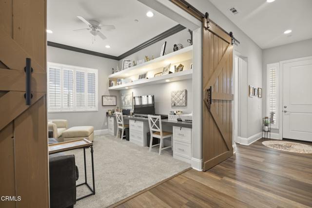 508 Autumn Path Lane, Santa Paula CA: https://media.crmls.org/mediaz/ba0a8014-944f-4e0f-ada0-2afabab2fa6c.jpg