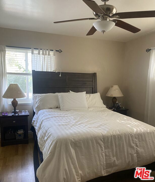 23020 Haynes Street, West Hills CA: https://media.crmls.org/mediaz/ba0adcc1-f65f-4049-be0a-64d3b5cac371.jpg
