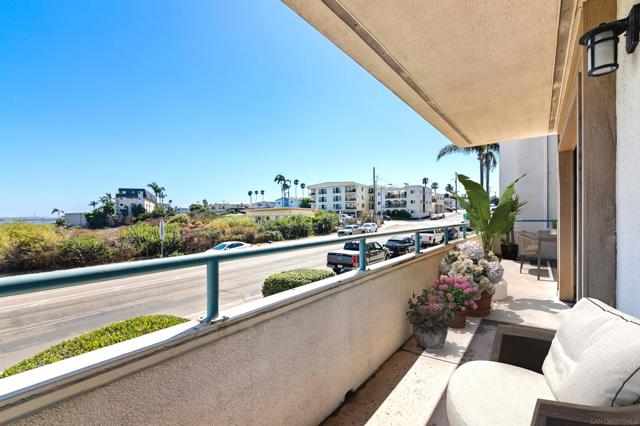 Image 29 of 35 For 2050 Pacific Beach Drive  107