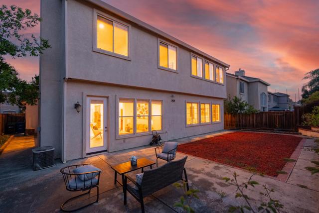336 Arrowhead Way, Hayward CA: https://media.crmls.org/mediaz/ba0cff27-8ed3-4dae-b31b-8394858eb41f.jpg
