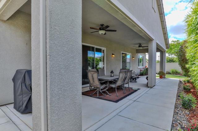 2671 Glen Echo Lane, Manteca CA: https://media.crmls.org/mediaz/ba0d18e9-b27a-4eb1-bfc4-8145417d4832.jpg